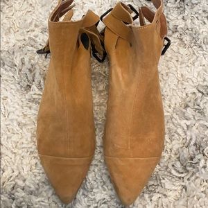 FREE PEOPLE X JEFFREY CAMPBELL ll HEY STELLA FLATS